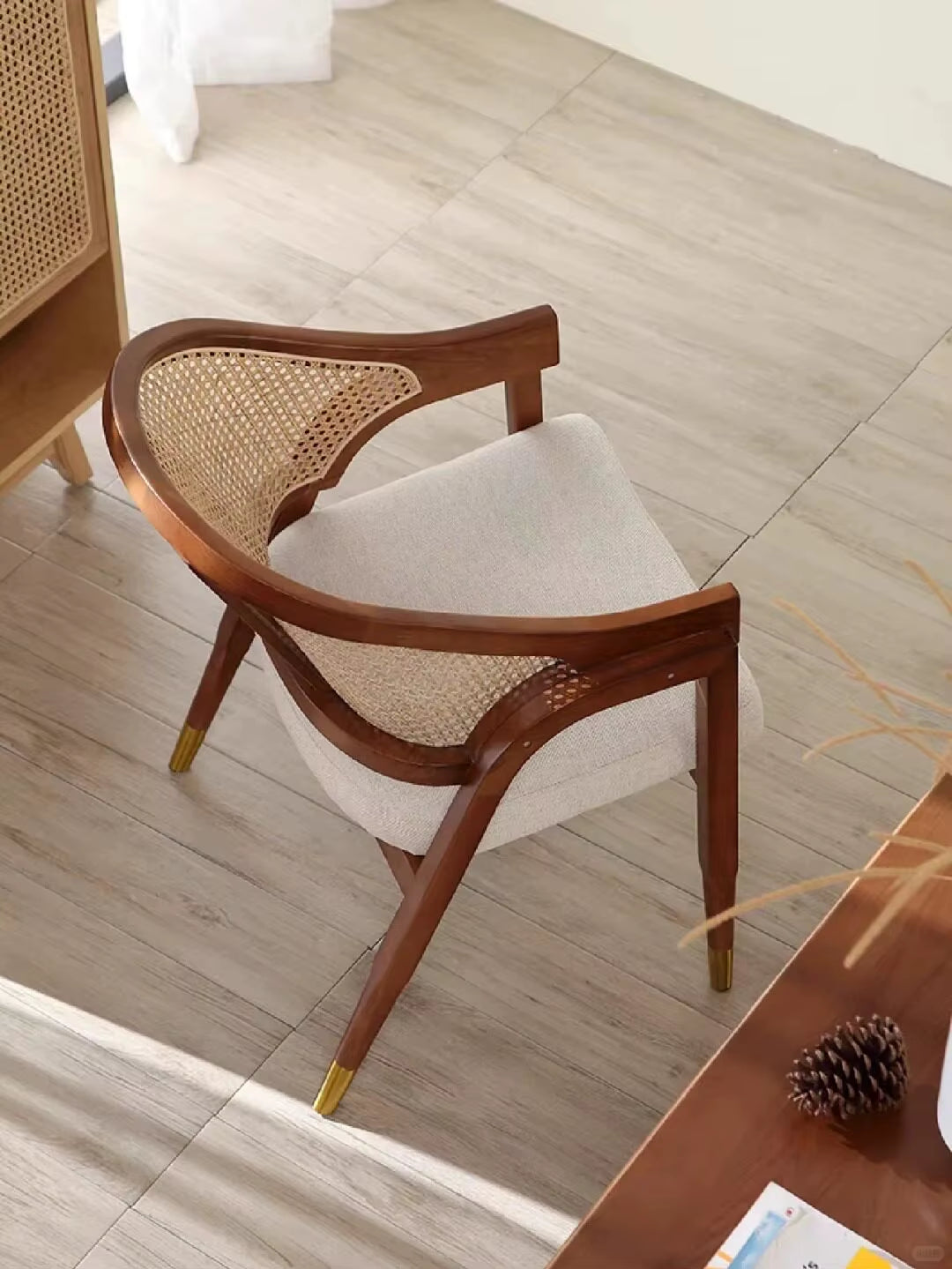 Nordic Retro Dining Chair Solid Wood Rattan Woven Chair Restaurant Casual Soft Bag Armchair Single Rattan Chair