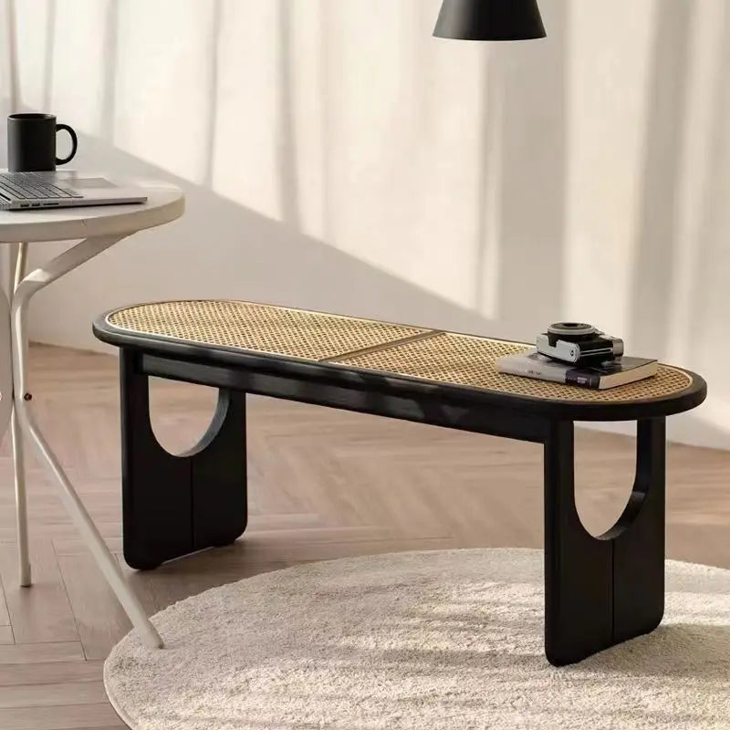 Rattan Sitzbank aus Massivholz im minimalistischen Design
